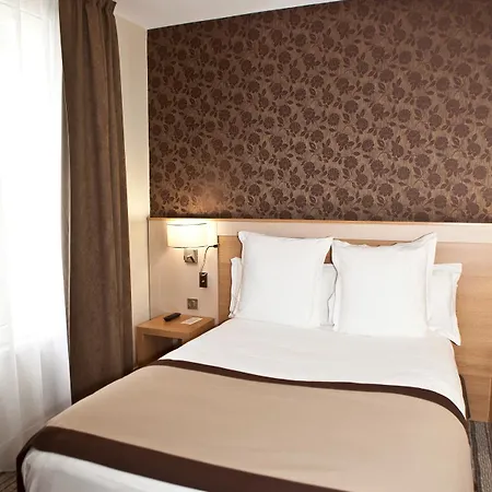 Western Malherbe 4* كان
