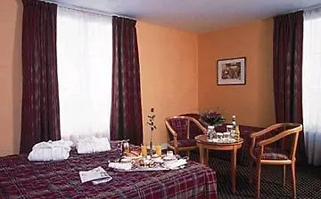 Western Malherbe فندق 4*