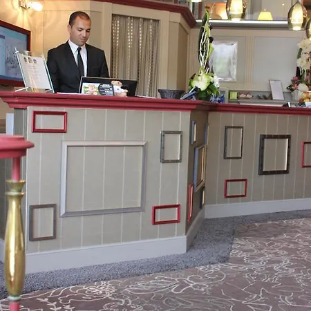 فندق Western Malherbe 4*